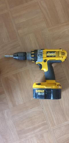 Location : perceuse Location : perceuse