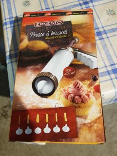 Location : autre Location : autre