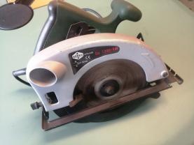 Location : scie circulaire Location : scie circulaire