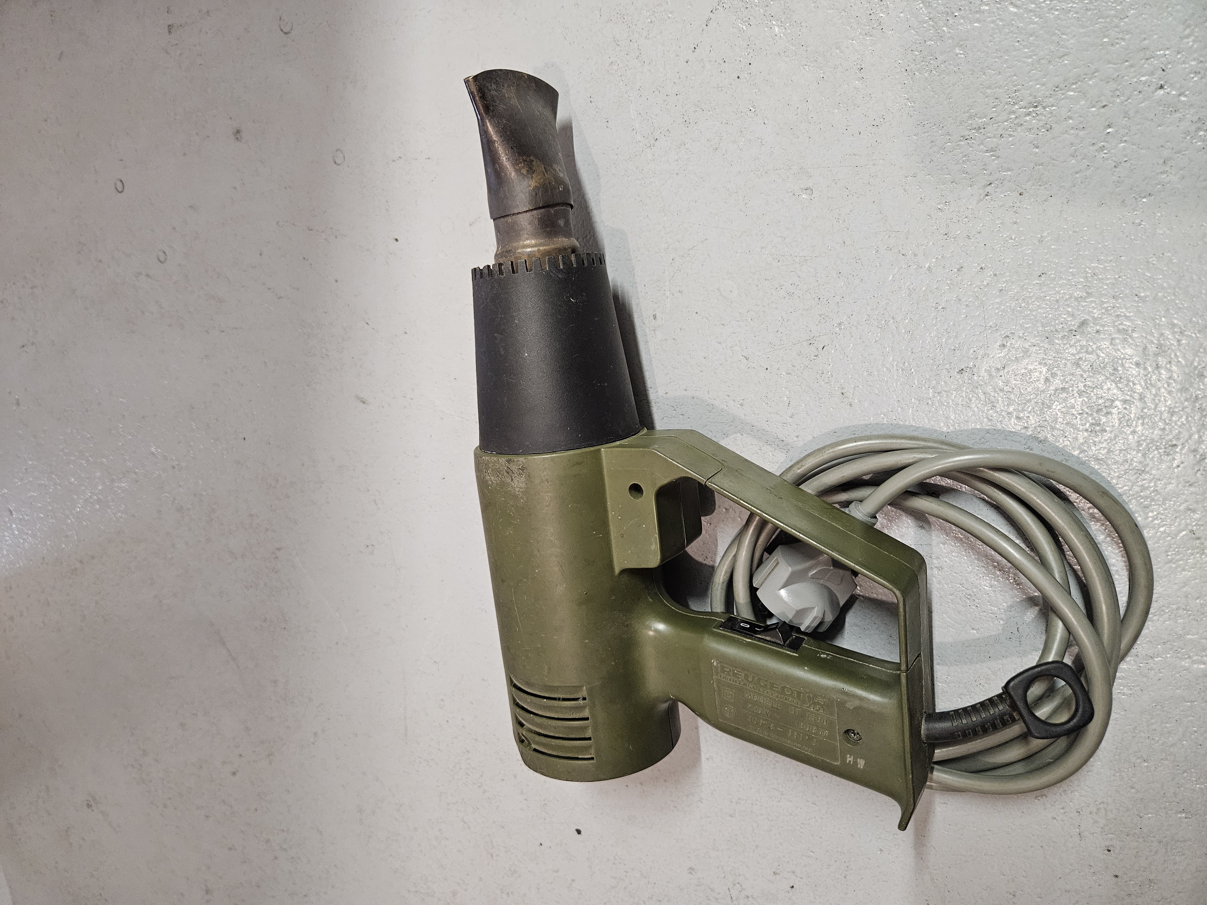 Location decapeur thermique 94 entre particuliers