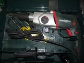 Location : perforateur Location : perforateur