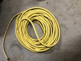 Location : autre Location : autre