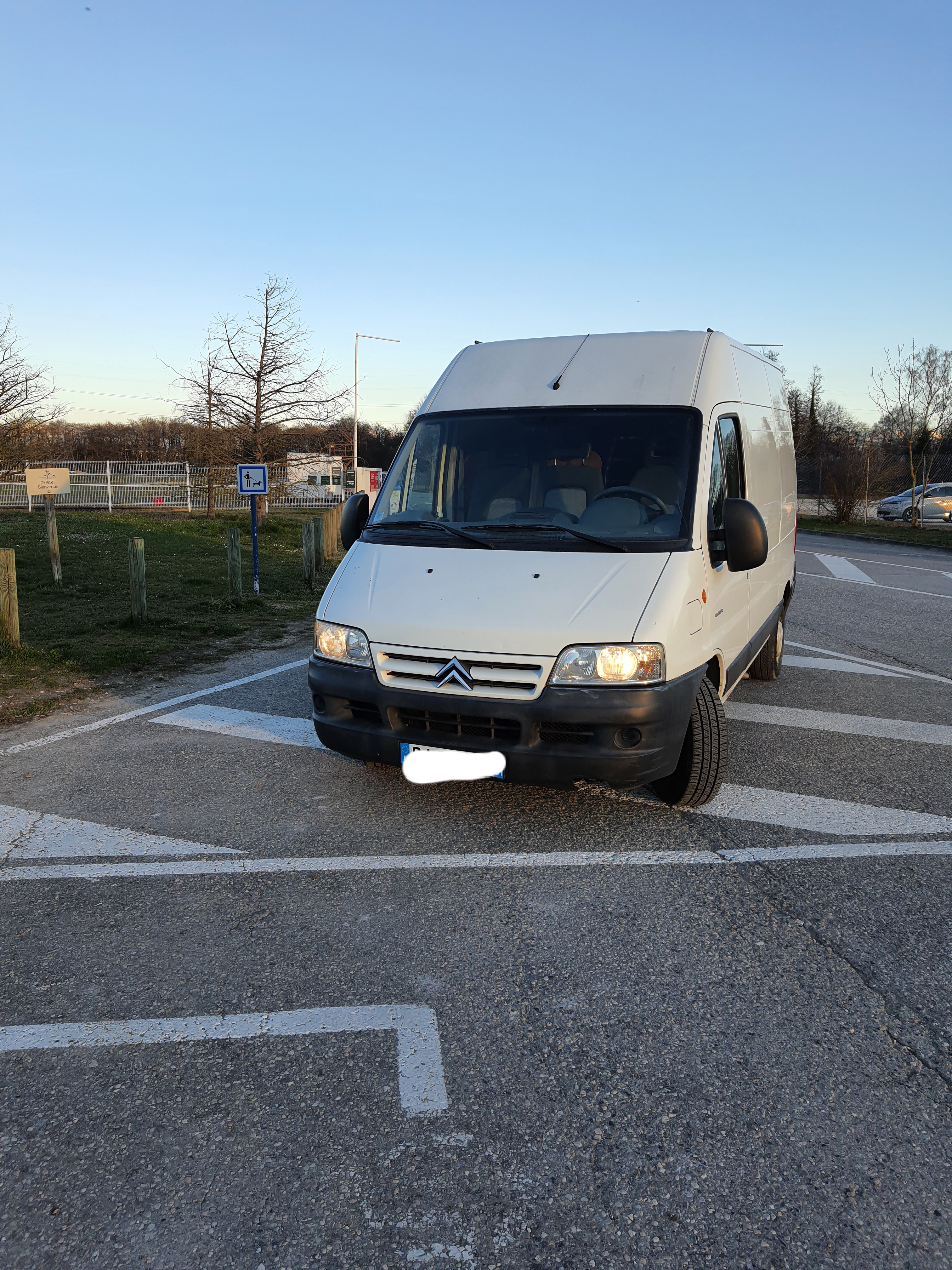 Location fourgon 01 entre particuliers