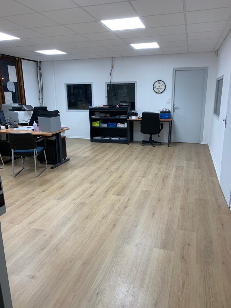 Service menuiserie 25 entre particuliers