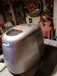 Location : machine a glacons Location : machine a glacons