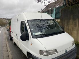 Location : camion camionnette Location : camion camionnette