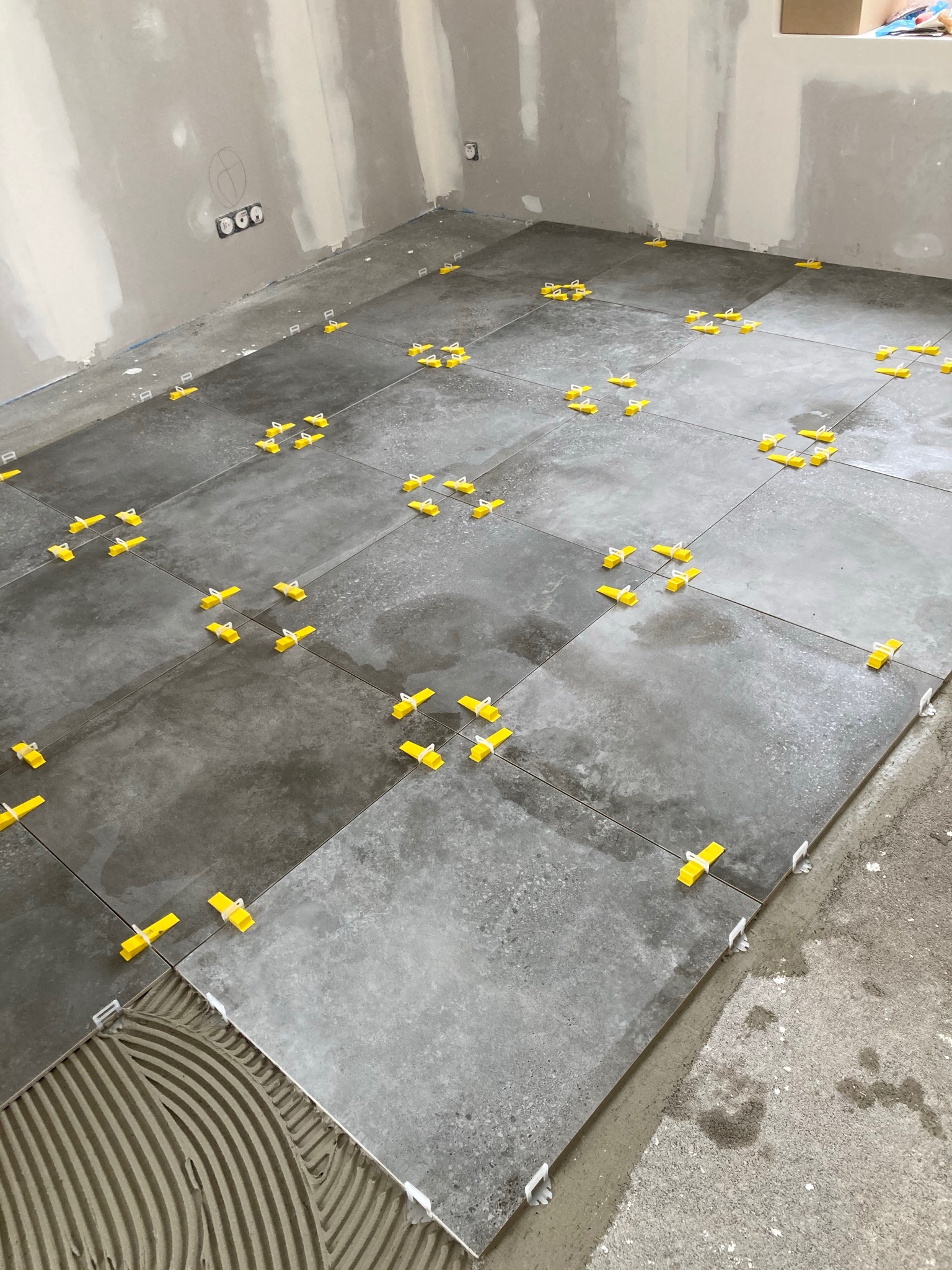 Service carreleur 44 entre particuliers