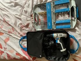 Location : visseuse Location : visseuse