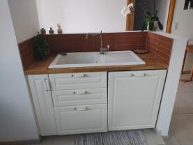 Service : montage de meubles Service : montage de meubles