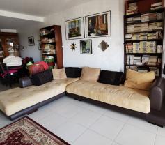 Location : autre Location : autre