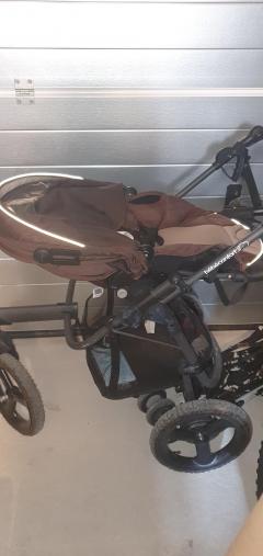 Location : poussette Location : poussette