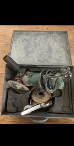 Location : disqueuse Location : disqueuse