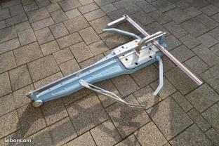 Location : carrelette Location : carrelette