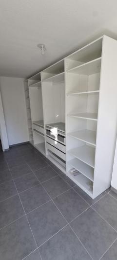 Service : montage de meubles Service : montage de meubles