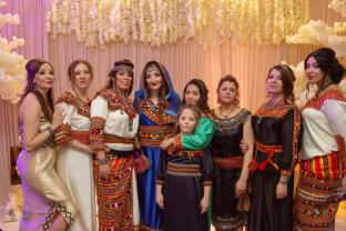 Location : robe Location : robe