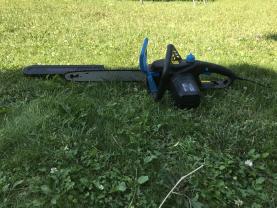 Location : tronconneuse Location : tronconneuse