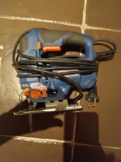 Location : scie sauteuse Location : scie sauteuse