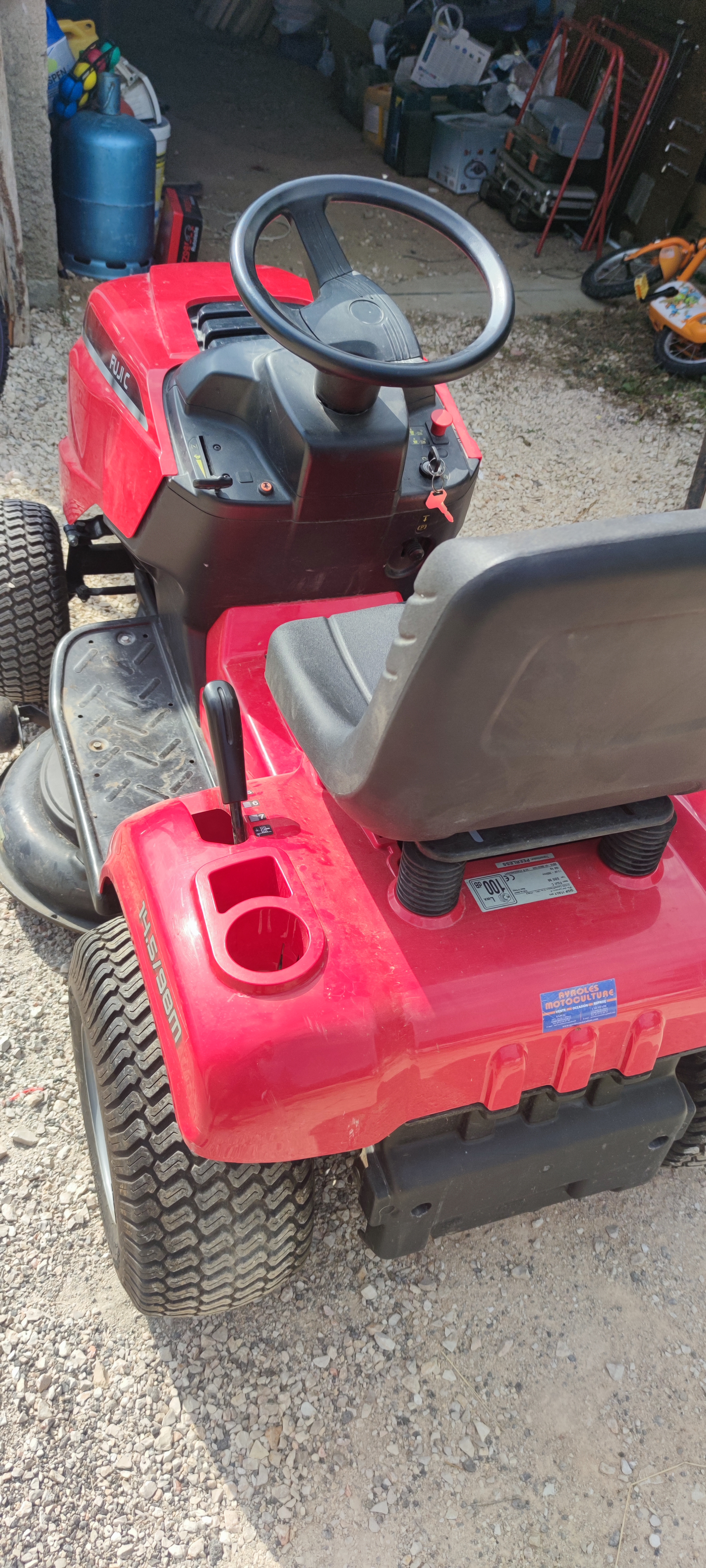 Location tracteur tondeuse 82 entre particuliers