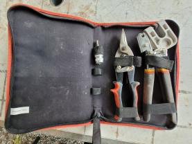 Location : pince a sertir Location : pince a sertir