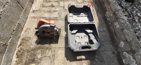 Location : scie circulaire Location : scie circulaire