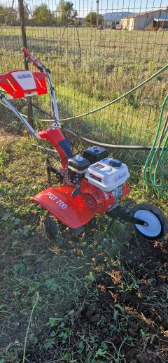 Location : motobineuse Location : motobineuse