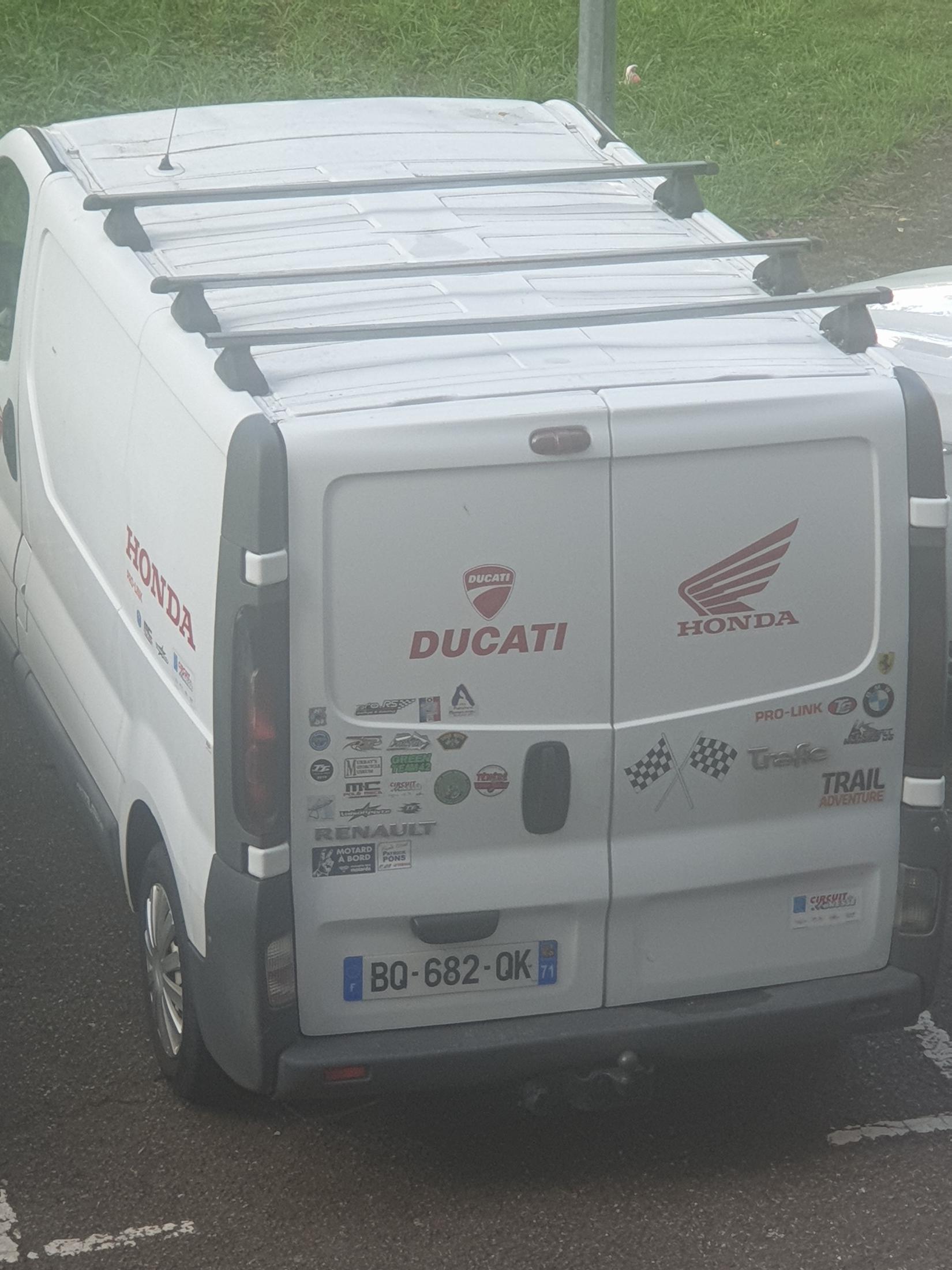 Location utilitaire 25 entre particuliers