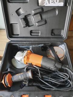 Location : meuleuse Location : meuleuse