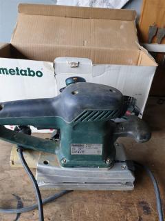 Location : ponceuse Location : ponceuse