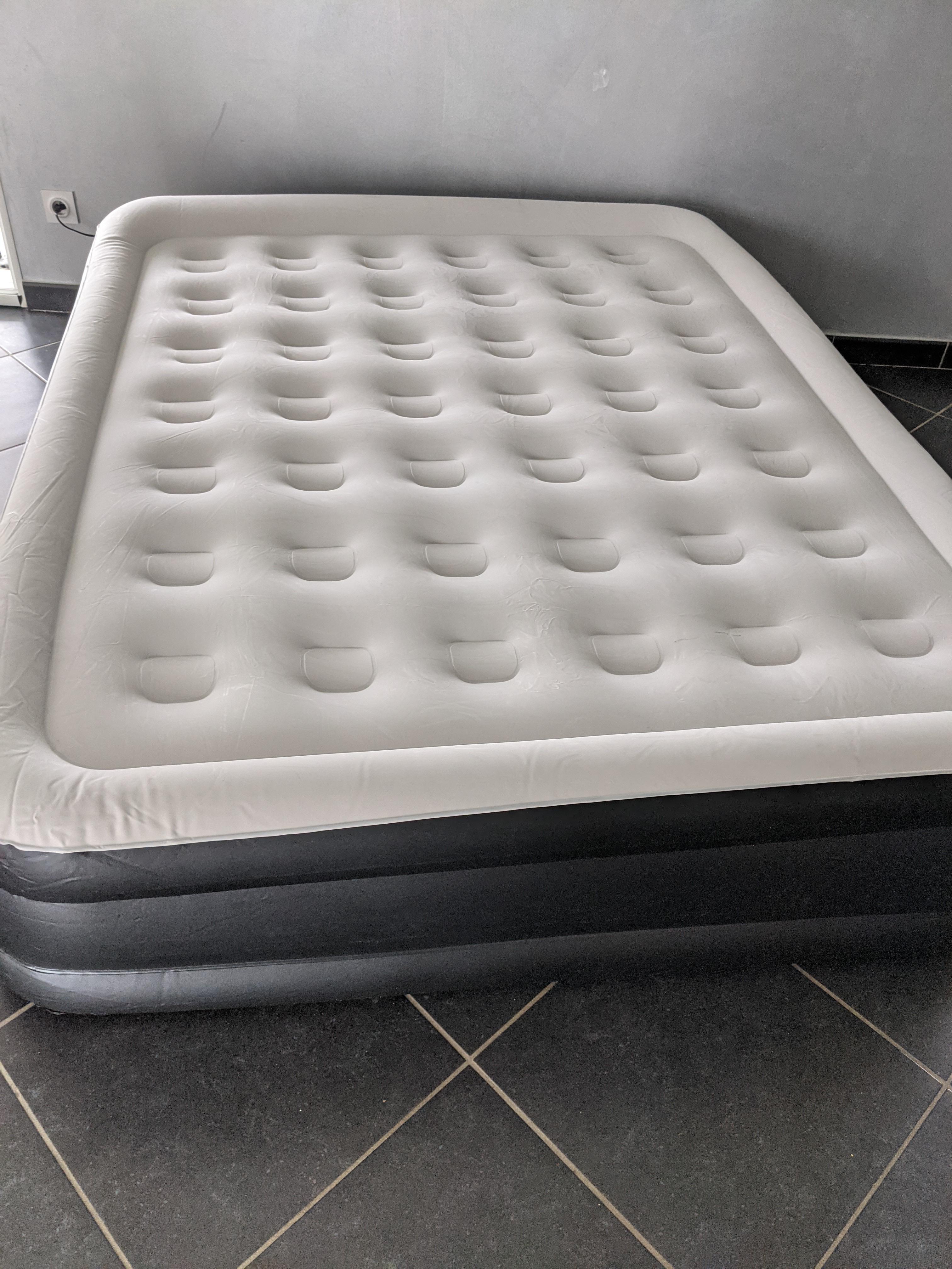 Location matelas gonflable 63 entre particuliers