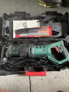 Location : scie sabre Location : scie sabre