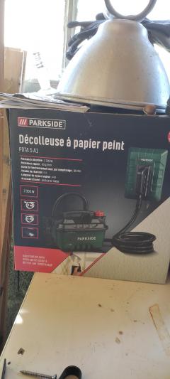 Location decolleuse de papier peint entre particuliers