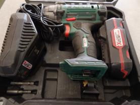 Location : visseuse Location : visseuse