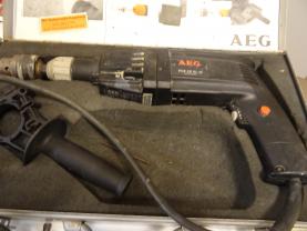 Location : perforateur Location : perforateur