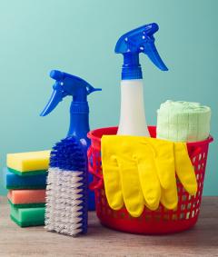 Service : aide menagere Service : aide menagere