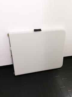 Location : table de reception Location : table de reception