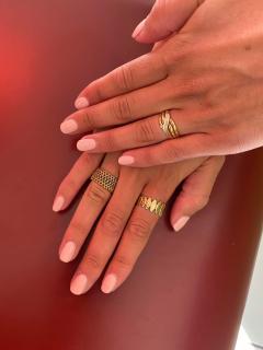 Service : pose de vernis Service : pose de vernis