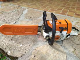 Location : tronconneuse Location : tronconneuse