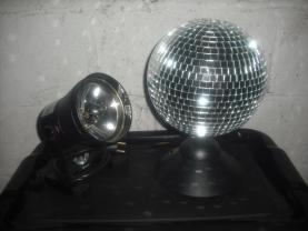 Location : boule a facette Location : boule a facette