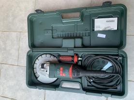 Location : meuleuse Location : meuleuse