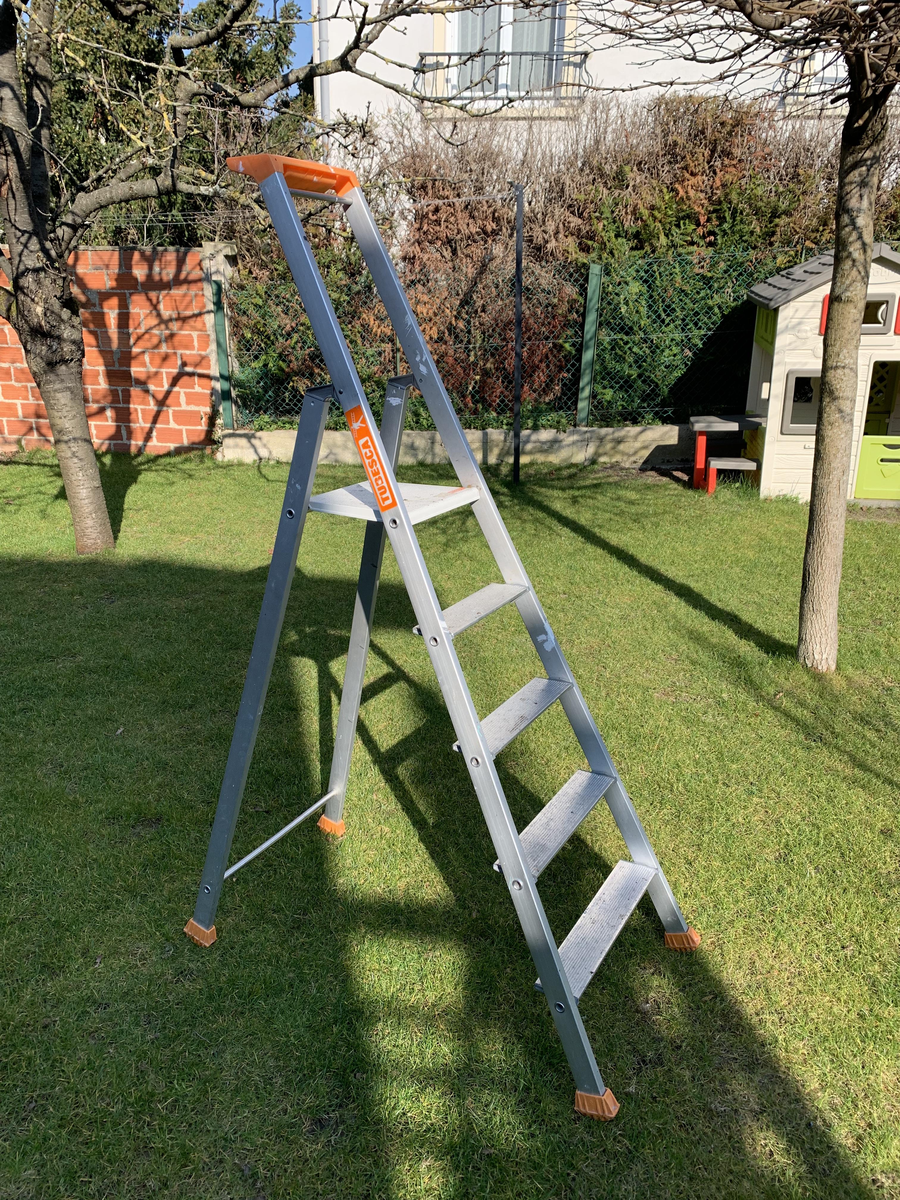 Location escabeau 92 entre particuliers