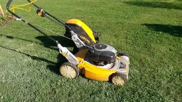 Location : tondeuse Location : tondeuse