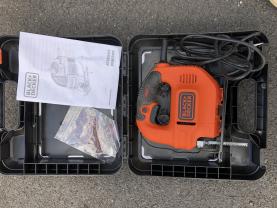 Location : scie sauteuse Location : scie sauteuse