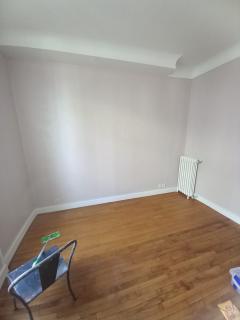 Service : pose de papier peint Service : pose de papier peint