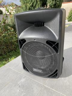 Location : chaine hifi Location : chaine hifi