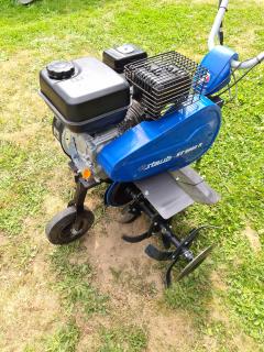 Location : motobineuse Location : motobineuse