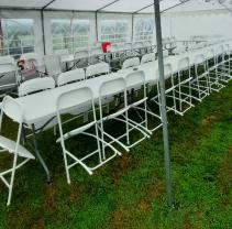 Location : table de reception Location : table de reception