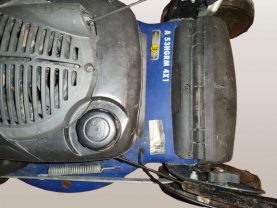 Location : tondeuse Location : tondeuse