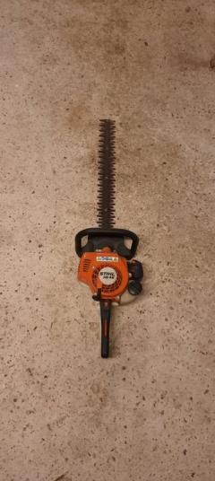 Location : taille haie Location : taille haie