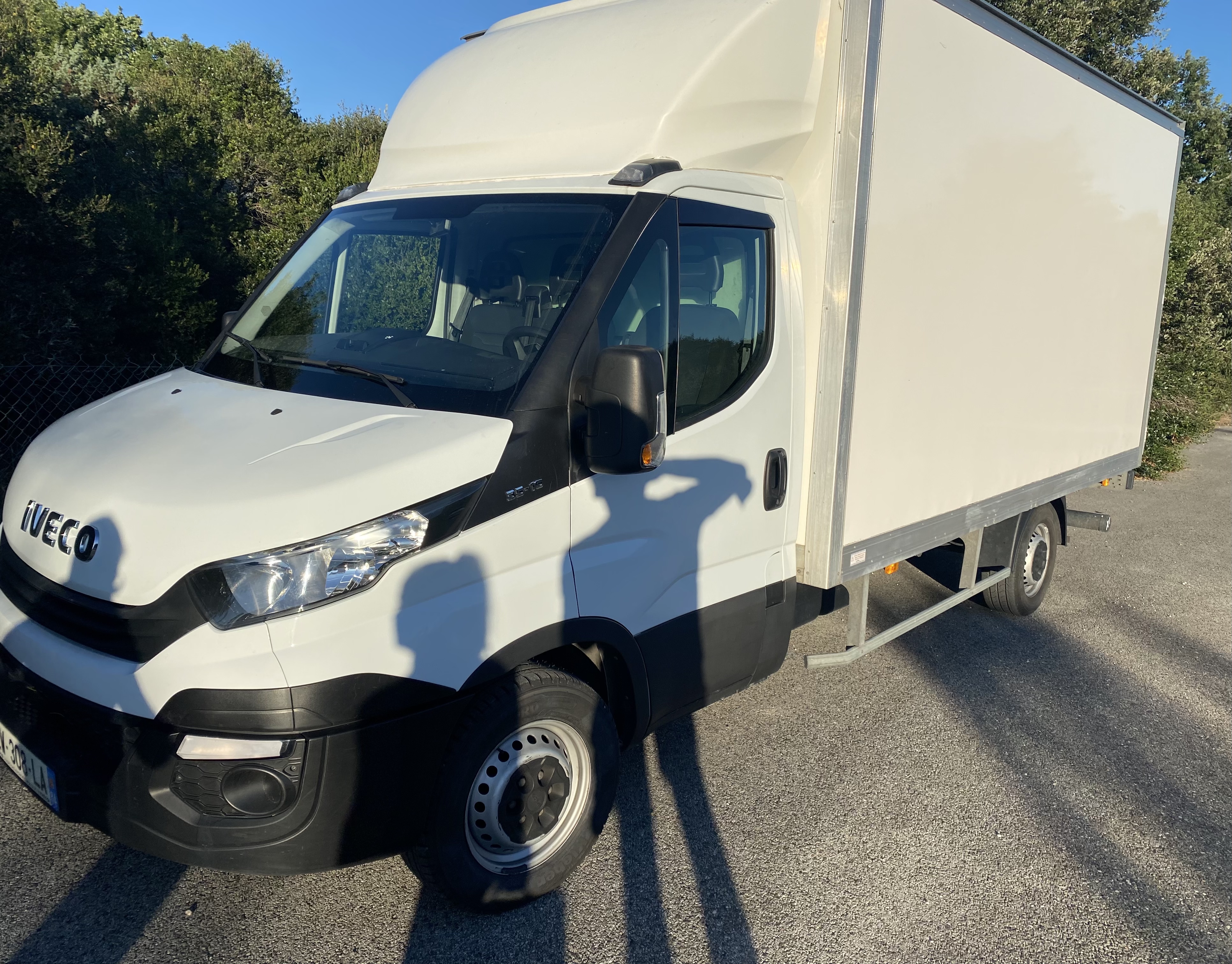 Service avec camion 06 entre particuliers