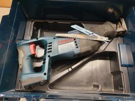 Location : scie sabre Location : scie sabre